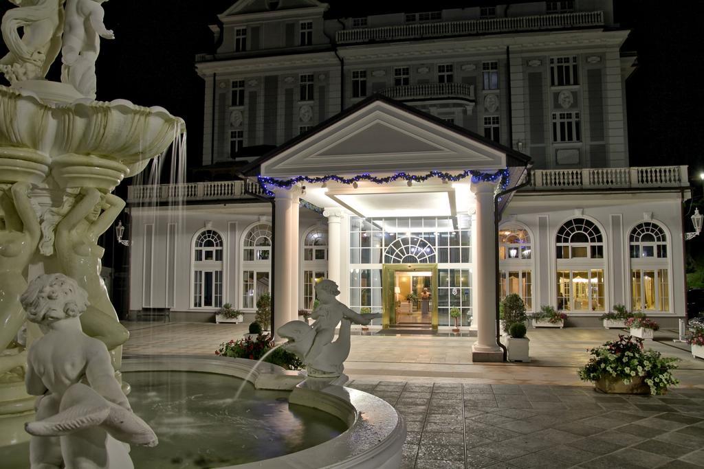 Esplanade Spa&Golf Resort Mariánské Lázně Exterior foto